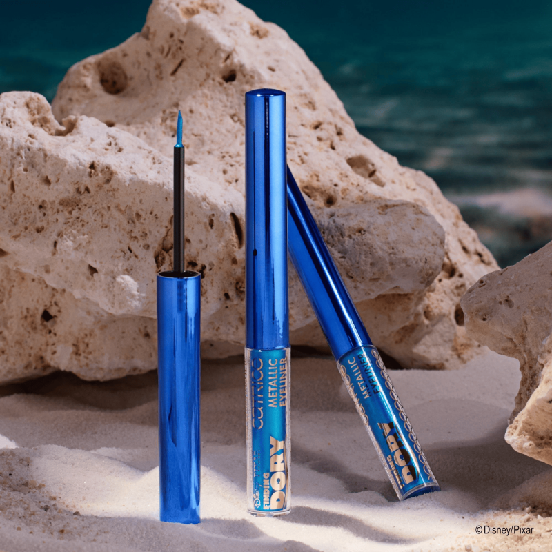 Catrice Disney Pixar Finding Dory Metallic Eyeliner – 010 Blue Lagoon