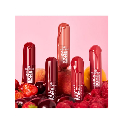 Essence Juicy Bomb Plumping Lipgloss – 05 Soft Apricot