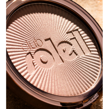 Essence Club Soleil Gradient Highlighter – 01 Sunset Drip