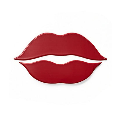 Essence Hydra Kiss Lip Tint – 04 Classy Red